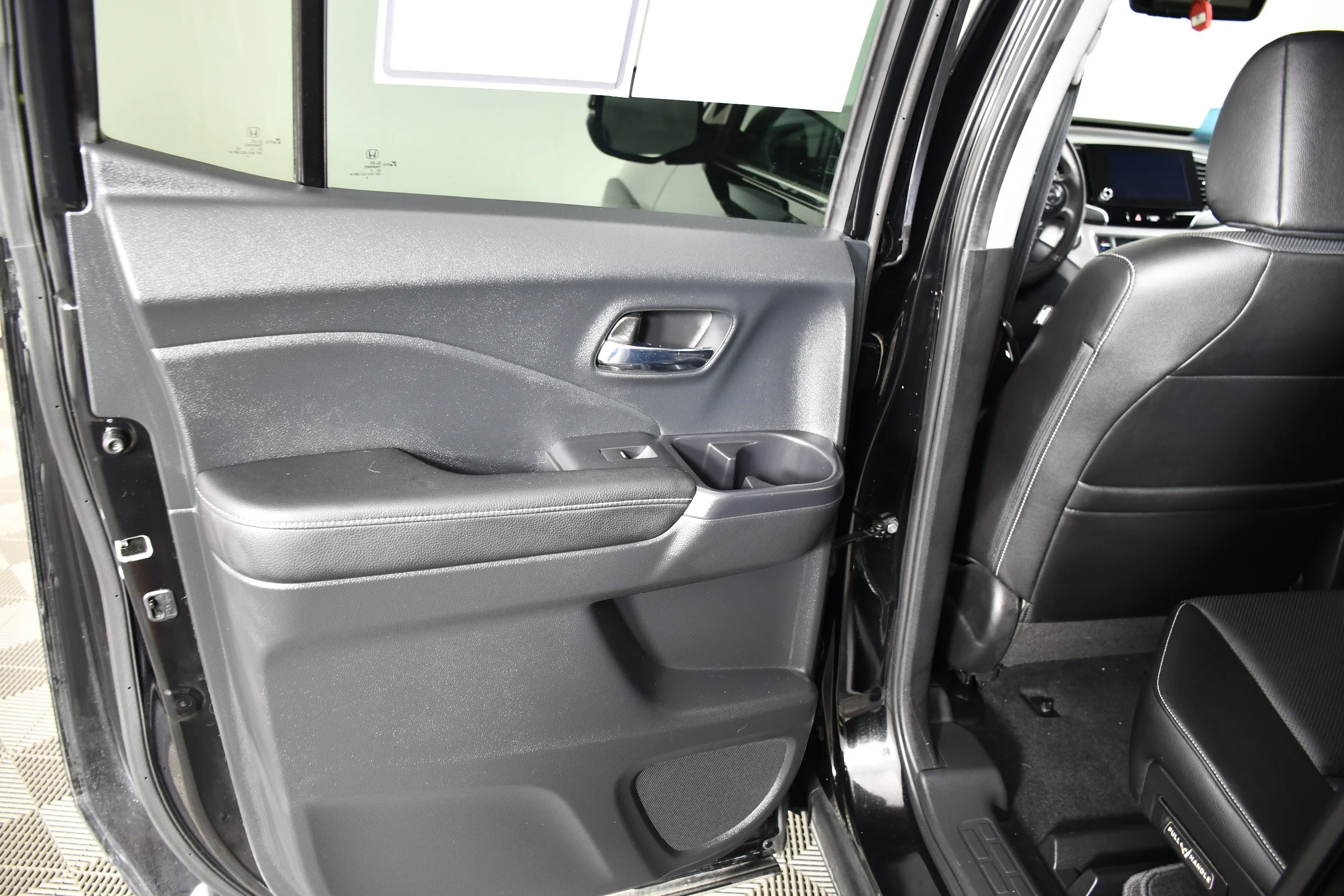 Certified Used 2023 Crystal Black Pearl Honda RTL image 48