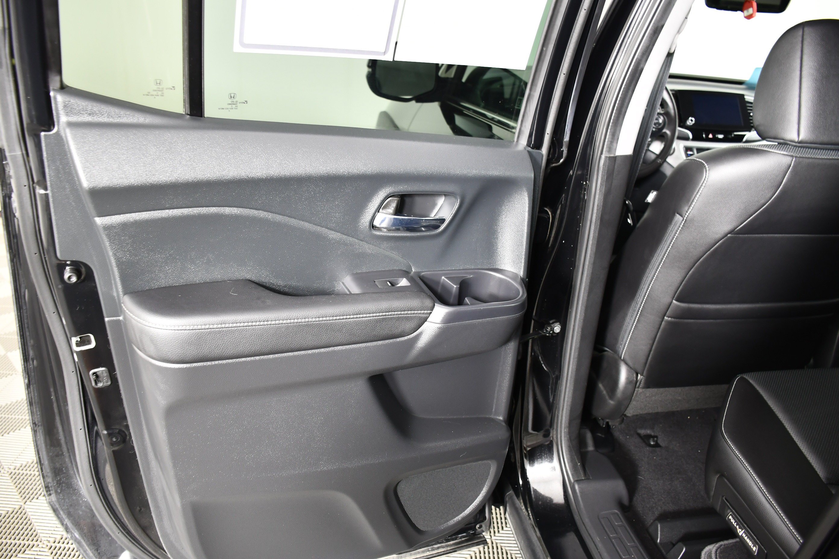 Certified Used 2023 Crystal Black Pearl Honda RTL image 48
