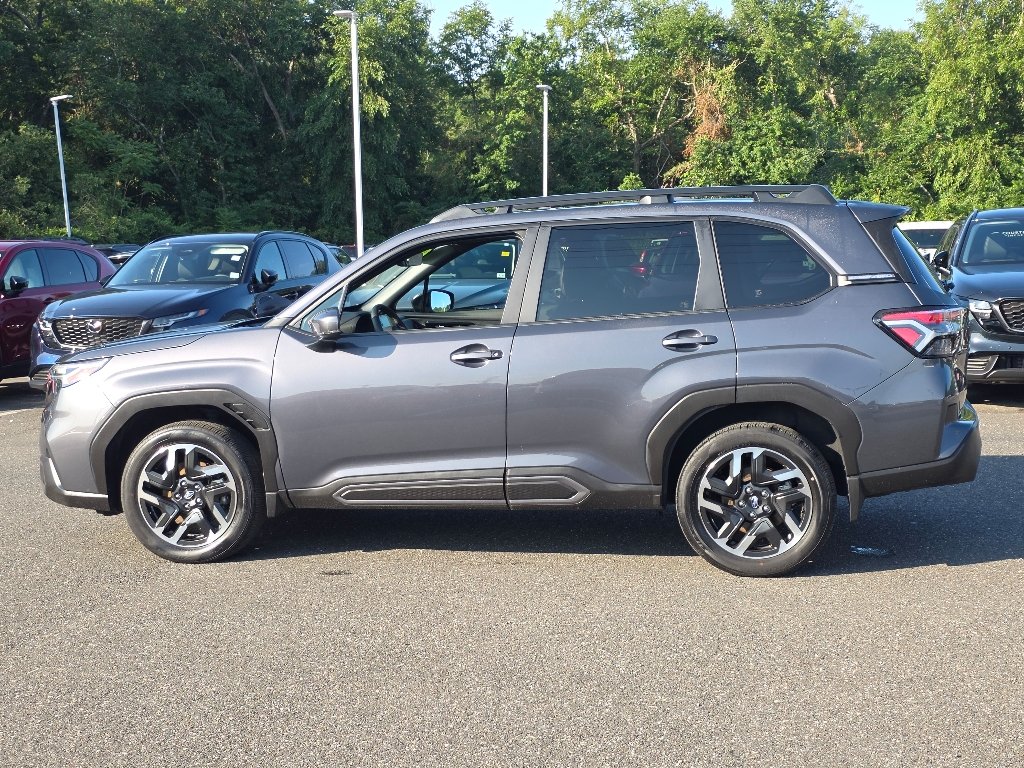 Used 2025 Magnetite Gray Metallic Subaru Limited image 12
