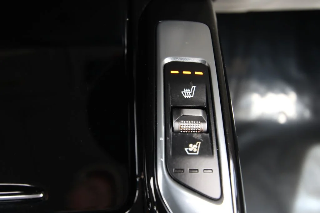 Used 2023 Black Kia SX Prestige image 30