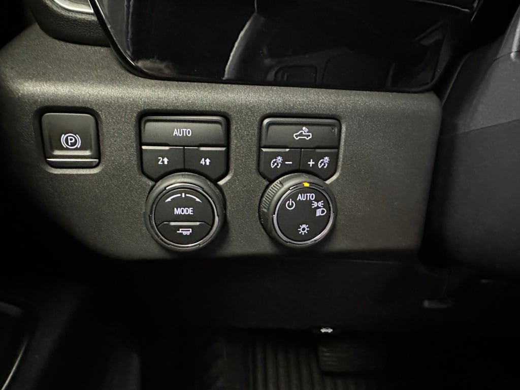 Used 2024 Sterling Gray Metallic Chevrolet LT image 12