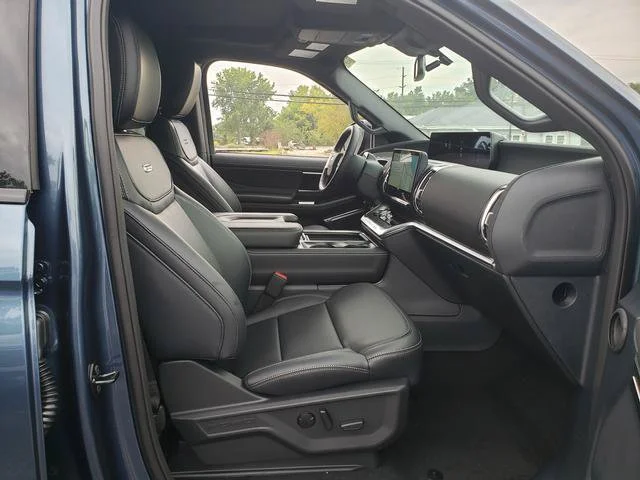 New 2027 Nocturnal Blue Metallic Ford MAX Platinum image 21
