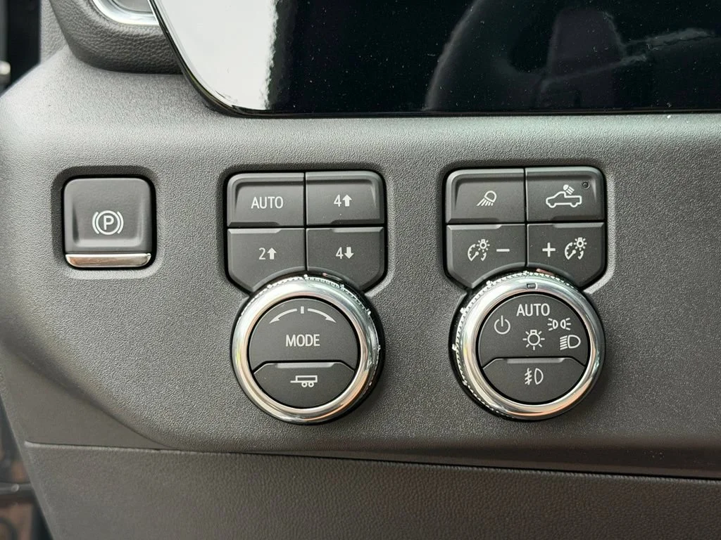 New 2026 Sterling Metallic GMC SLT image 10