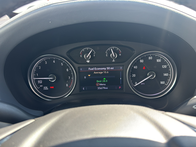 Used 2023 Red Buick Essence image 23