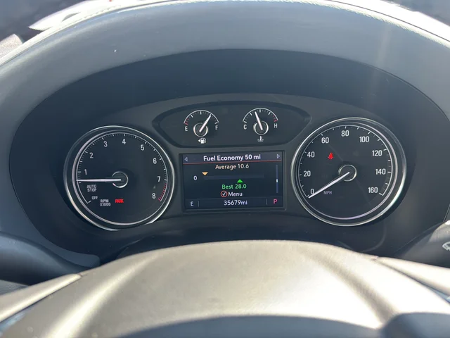 Used 2023 Red Buick Essence image 23