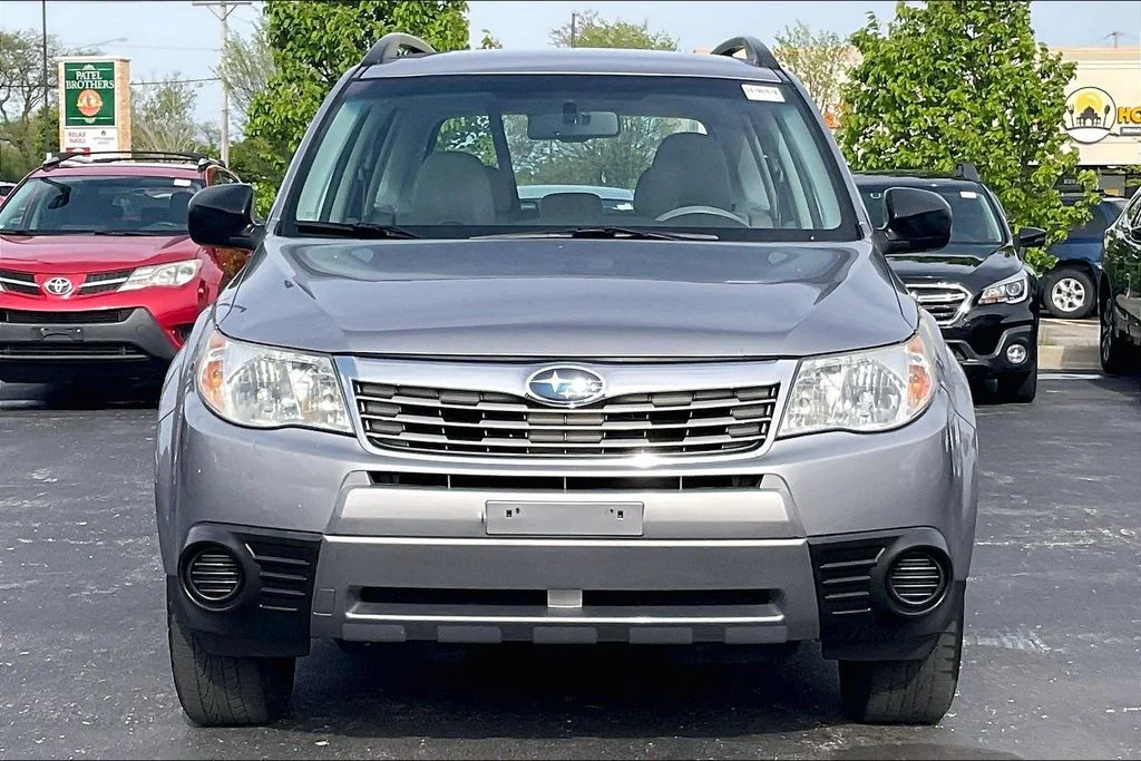 Used 2010 Subaru Forester X with VIN JF2SH6BC8AH902170 for sale in Schaumburg, IL