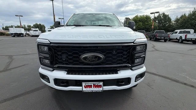 New 2026 Oxford White Ford F-250® Lariat® image 44