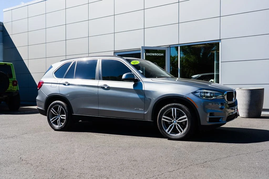 Used 2015 Gray BMW xDrive35d image 30