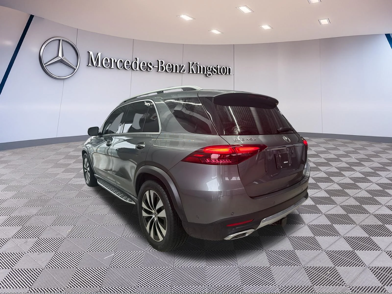 Certified Used 2025 02992 Mercedes-Benz GLE 450 4MATIC SUV image 8