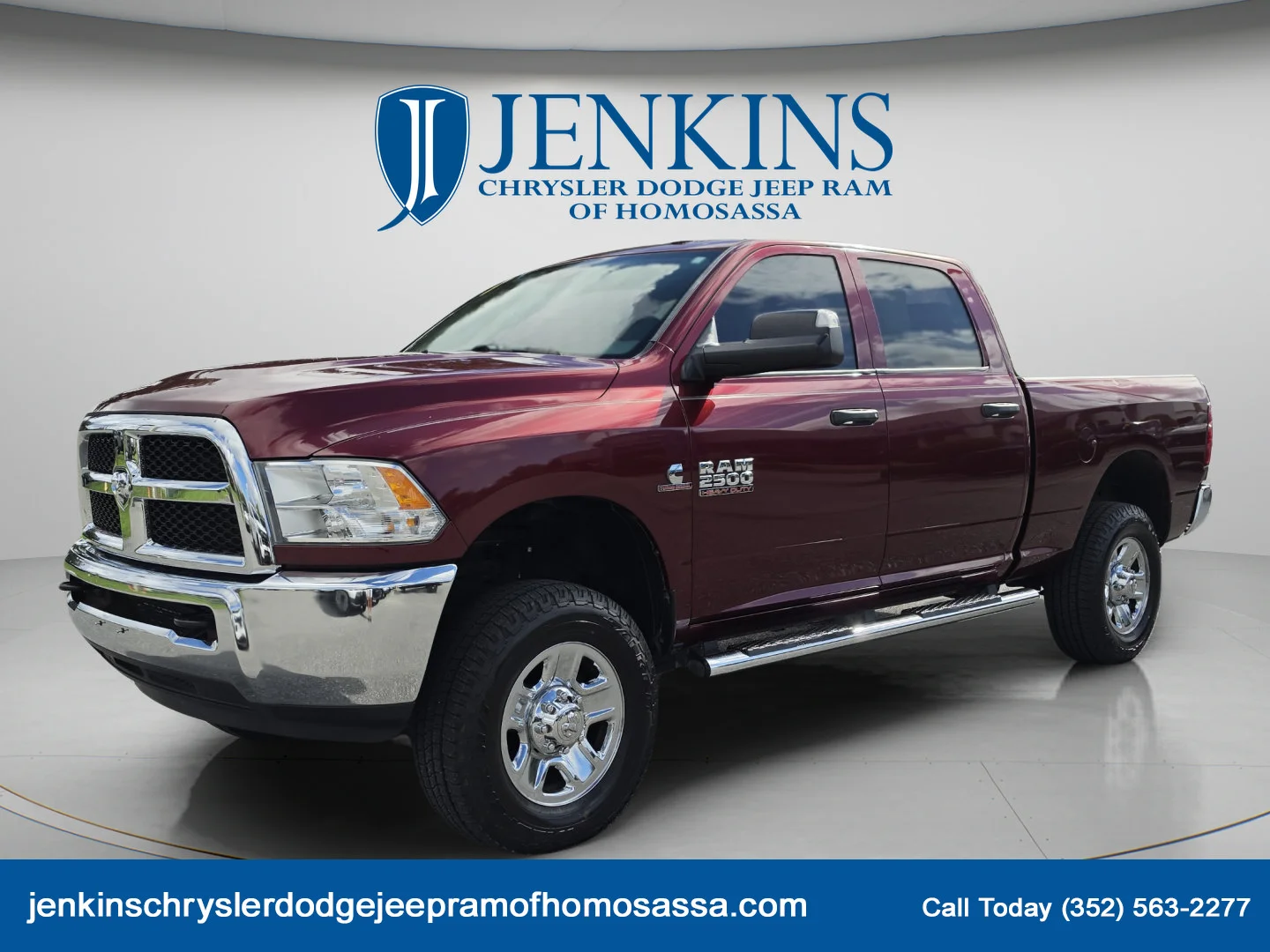 Used 2016 Delmonico Red Pearlcoat Ram Tradesman image 10