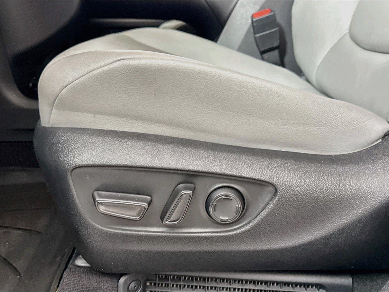 Certified Used 2025 Magnetic Gray Metallic Toyota XLE 8-Passenger image 30