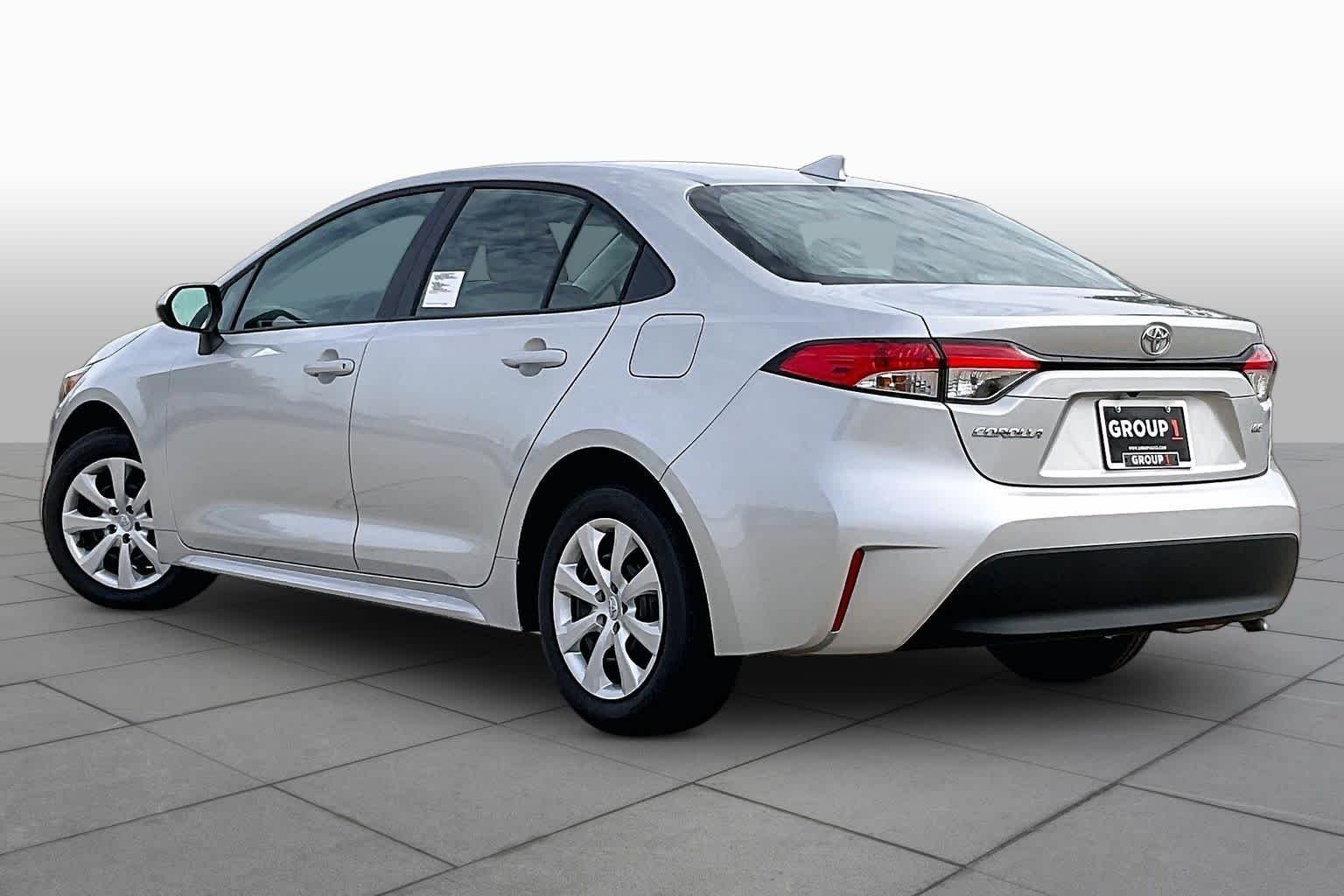 New 2026 Classic Silver Metallic Toyota LE image 11