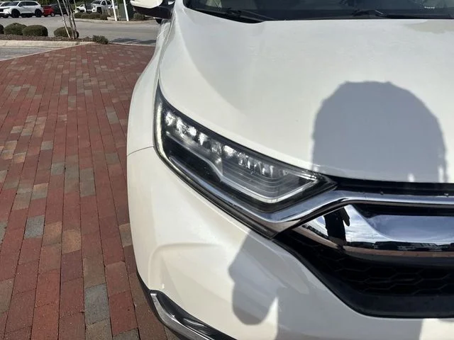 Used 2018 White Honda Touring image 20