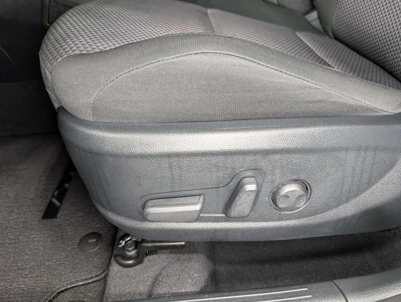 Certified Used 2024 Steel Gray Kia S image 35