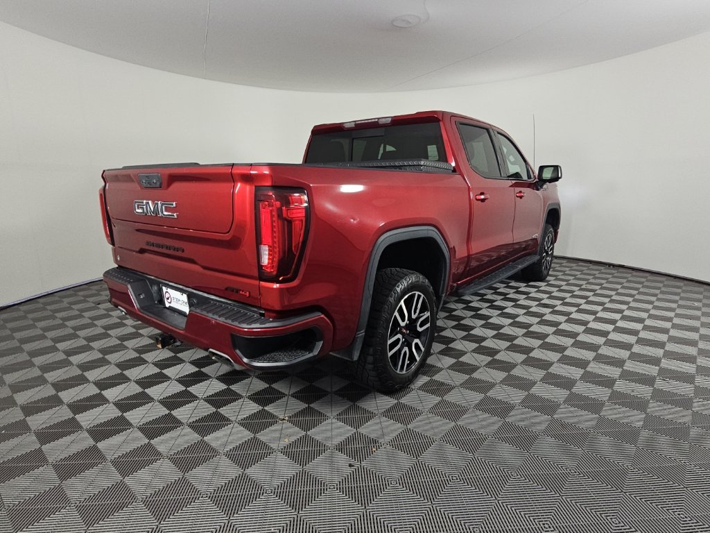 Used 2022 Red GMC AT4 image 5
