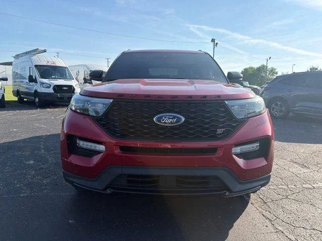 Used 2022 Red Ford ST image 3