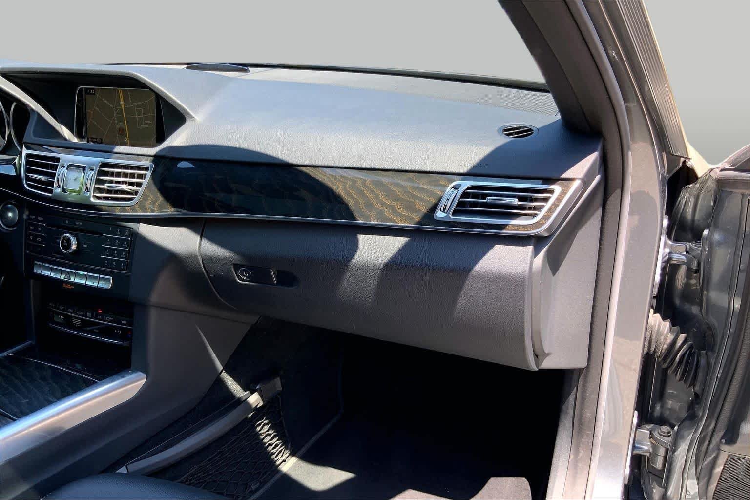 Used 2016 Selenite Grey Metallic Mercedes-Benz E 350 Sport image 19