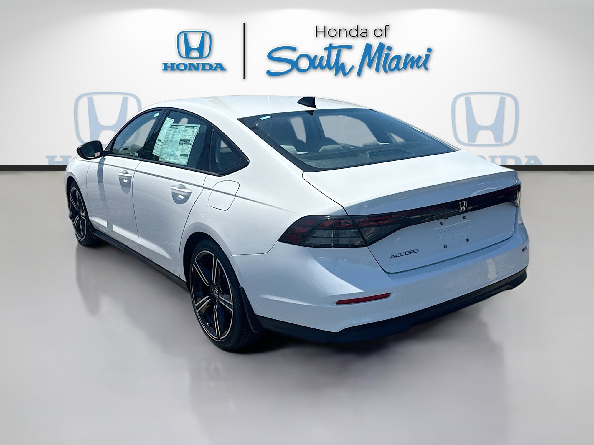 New 2026 Platinum White Pearl Honda SE image 5