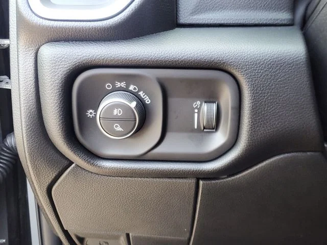 New 2026 Ceramic Gray Clear-Coat Exterior Paint RAM Big Horn image 19