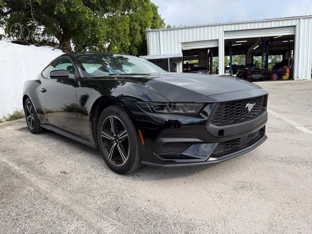 2025 Ford Mustang