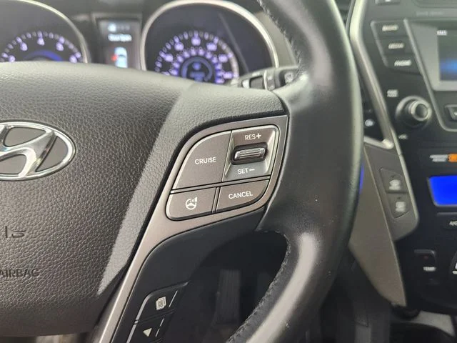 Used 2014 Silver Hyundai Base image 22
