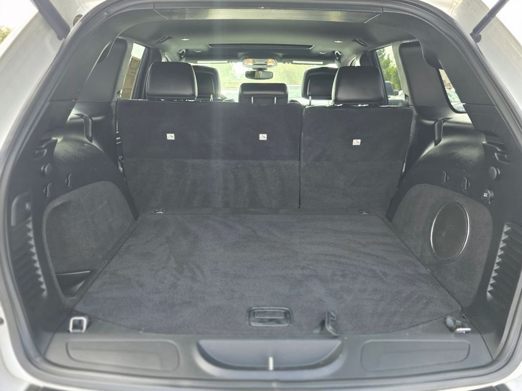 2019 Jeep Grand Cherokee Altitude - Photo 12
