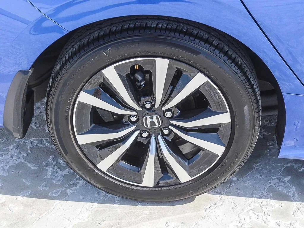 2022 Honda Civic EX - Photo 36