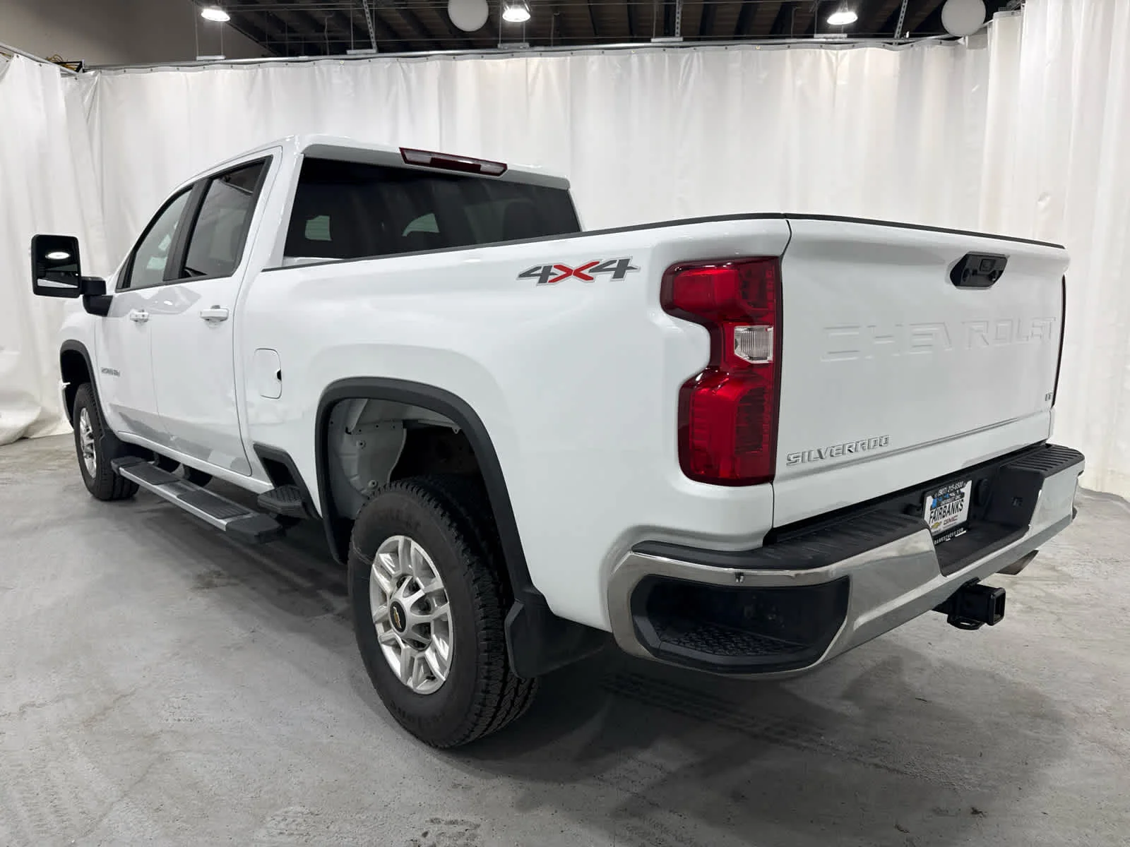 Used 2026 Summit White Chevrolet LT image 3
