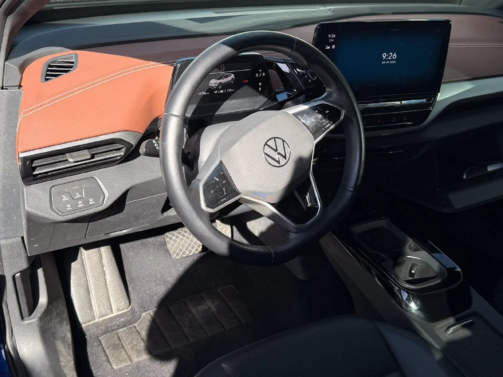 Used 2022  Volkswagen Pro S image 15