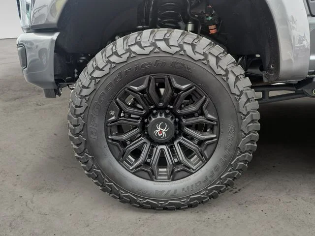2025 Ford F-250 Super Duty XLT - Photo 9