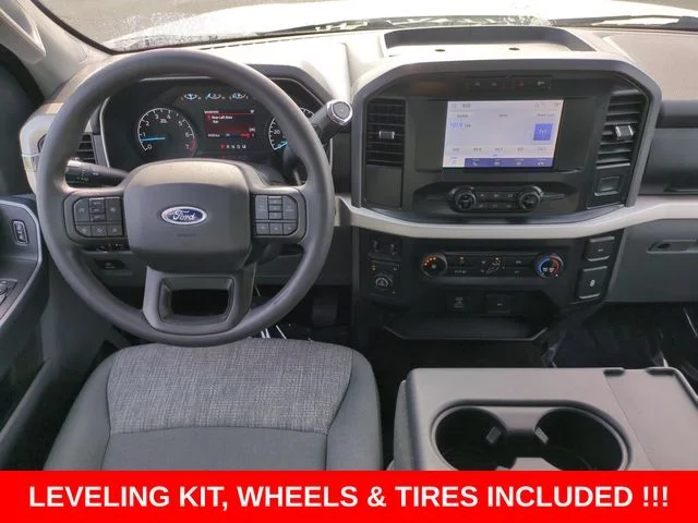 Used 2021 White Ford XLT image 28