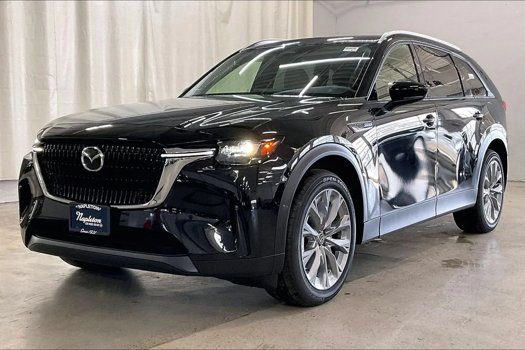 New 2026 Jet Black Mica Mazda 3.3 Turbo Preferred AWD image 2