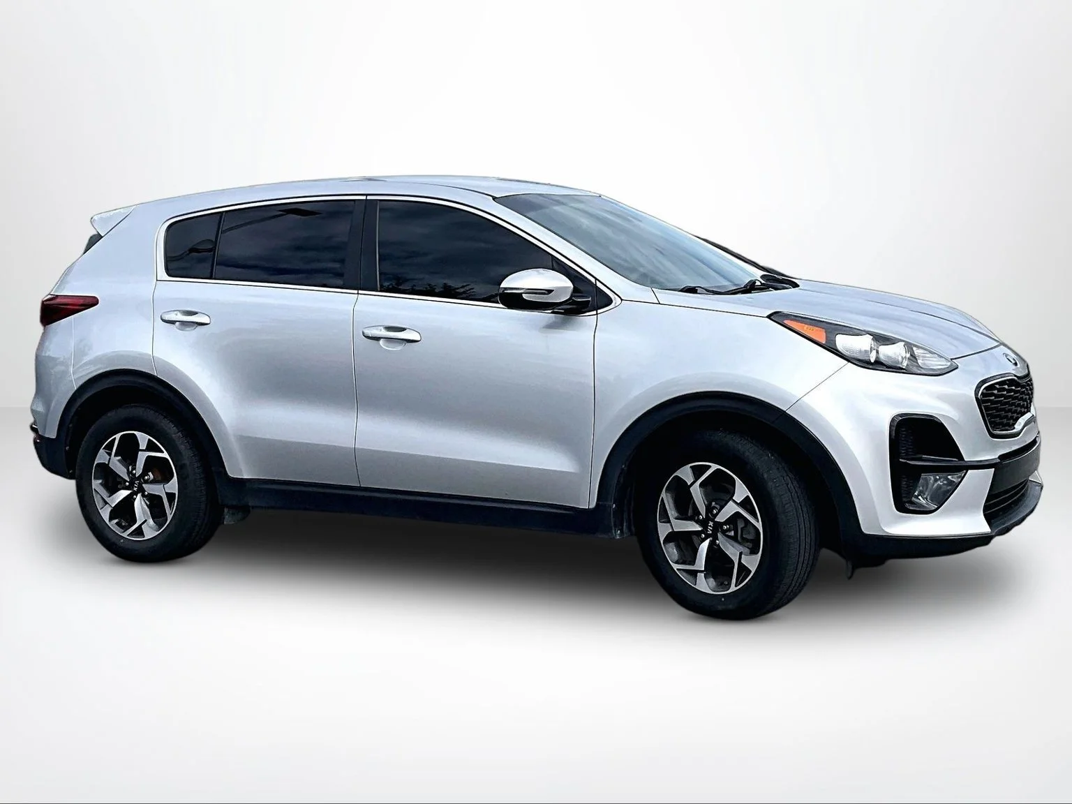 2020 Kia Sportage LX - Photo 12