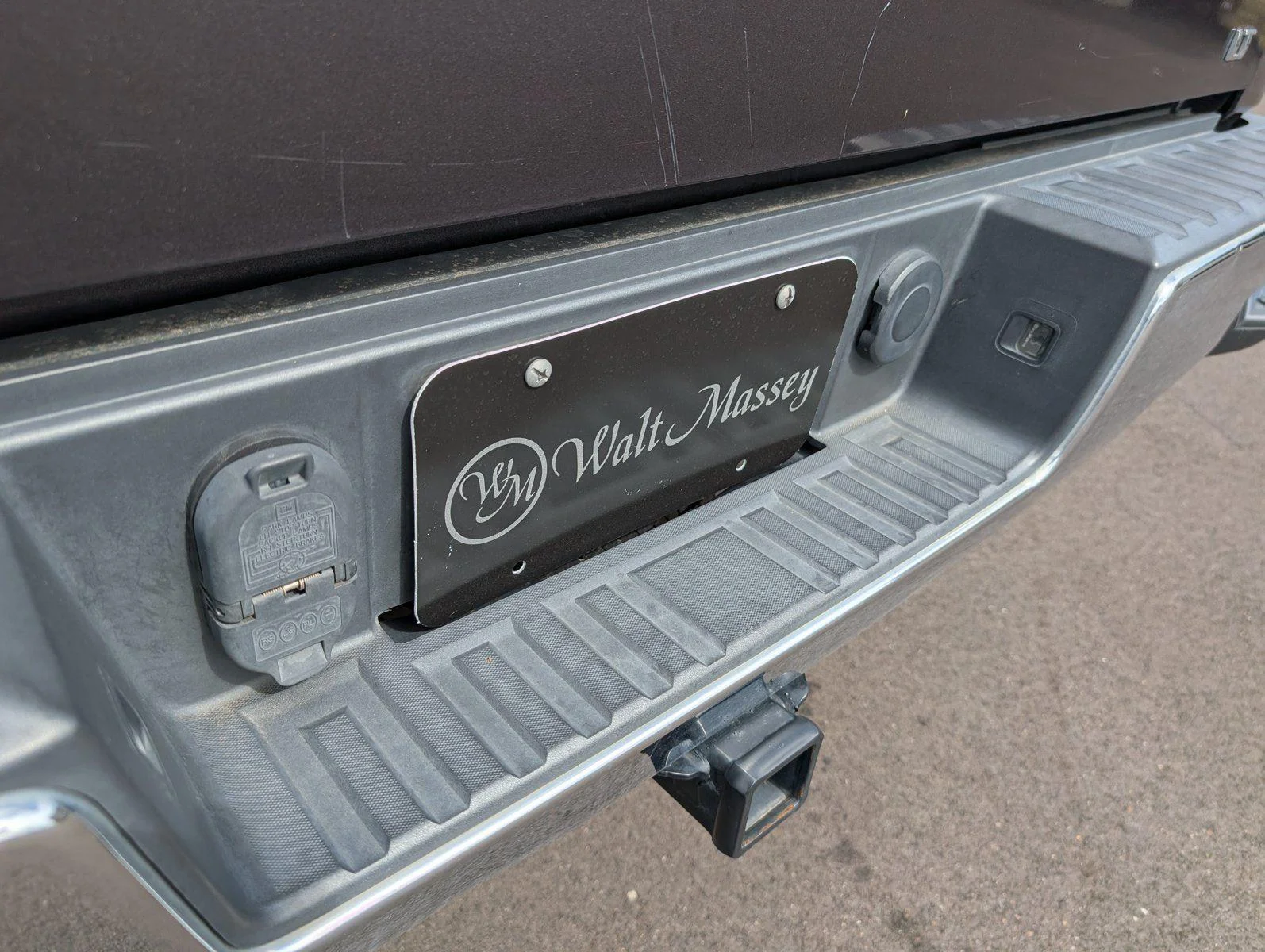 Used 2016 TUNGSTEN METALLIC Chevrolet LT image 34