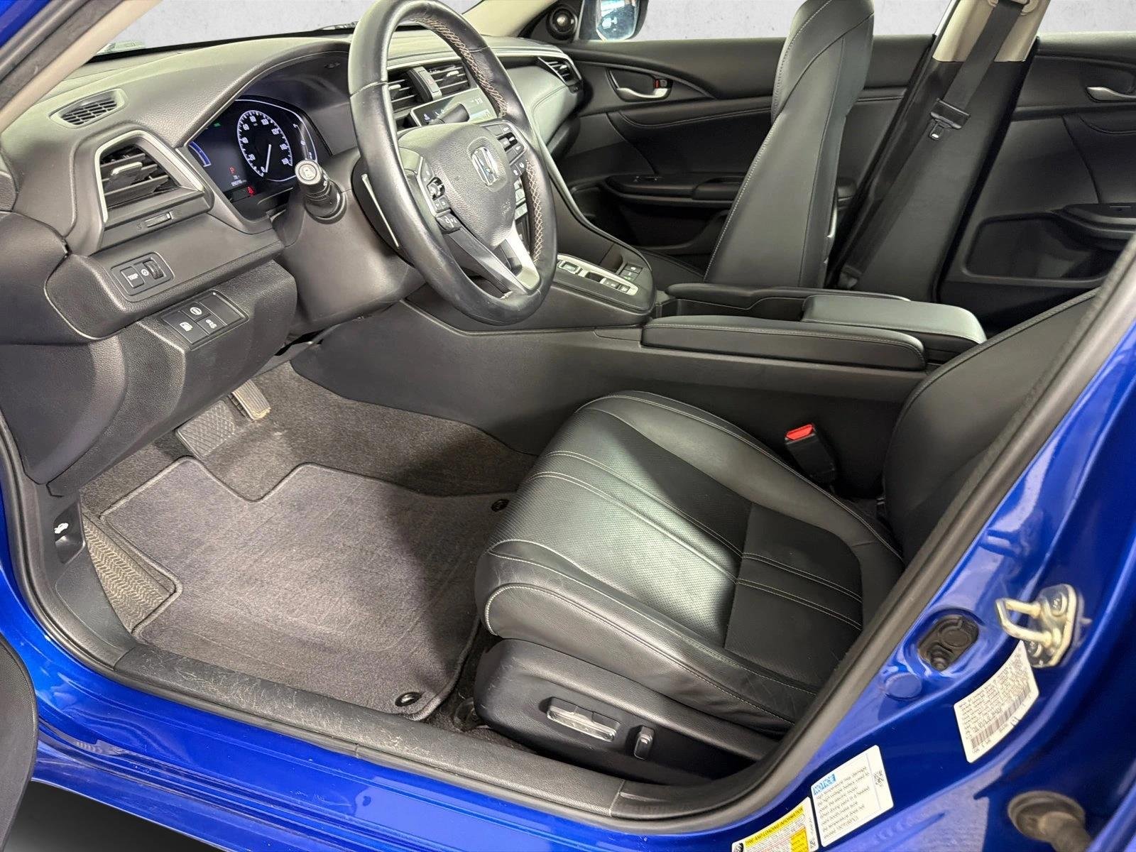 Used 2019 Cosmic Blue Metall Honda Touring image 11