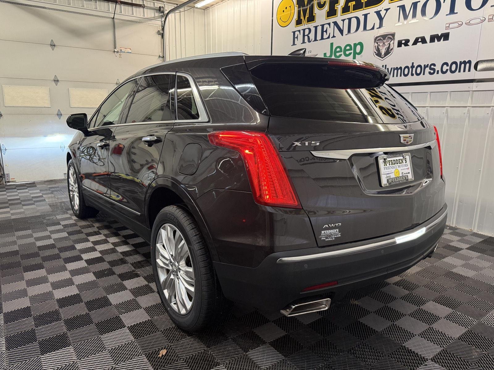 Used 2019 BLACK CADILLAC PREMLUX image 6
