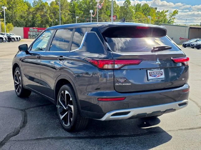 2024 Mitsubishi Outlander SE - Photo 9