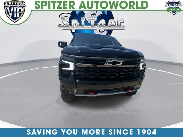 2026 Chevrolet Silverado 1500 ZR2 - Photo 3