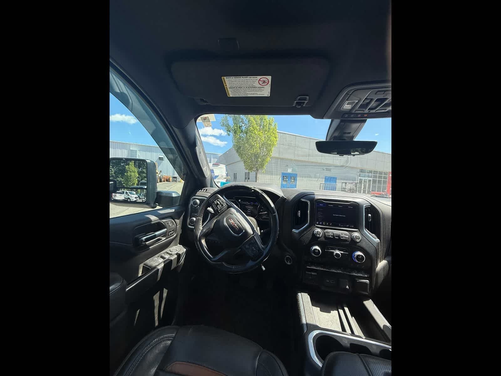 Used 2022 Onyx Black GMC AT4 image 13