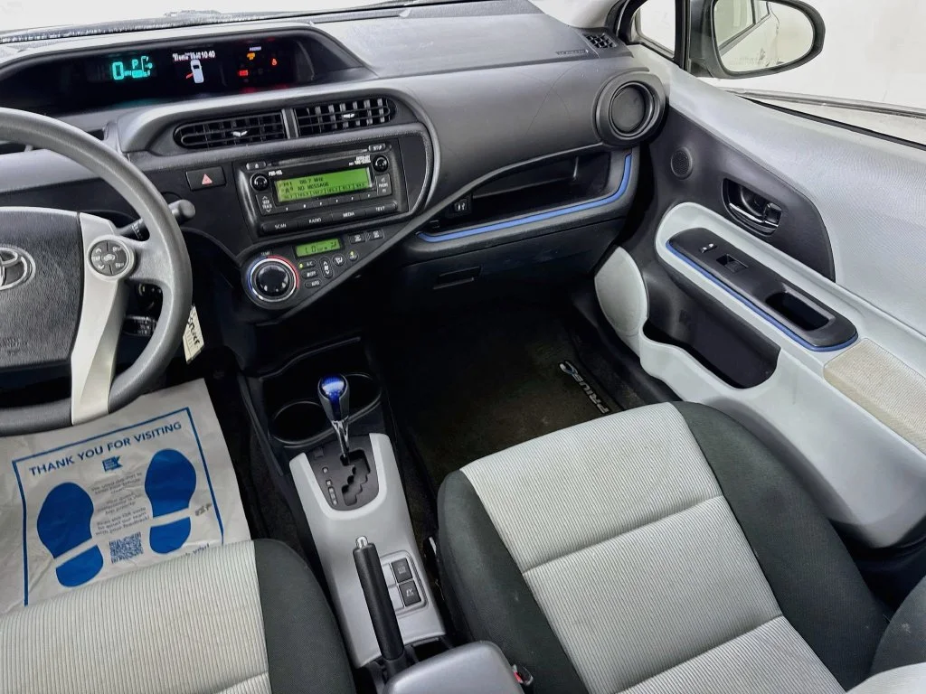 Used 2013 Super White Toyota Two image 26