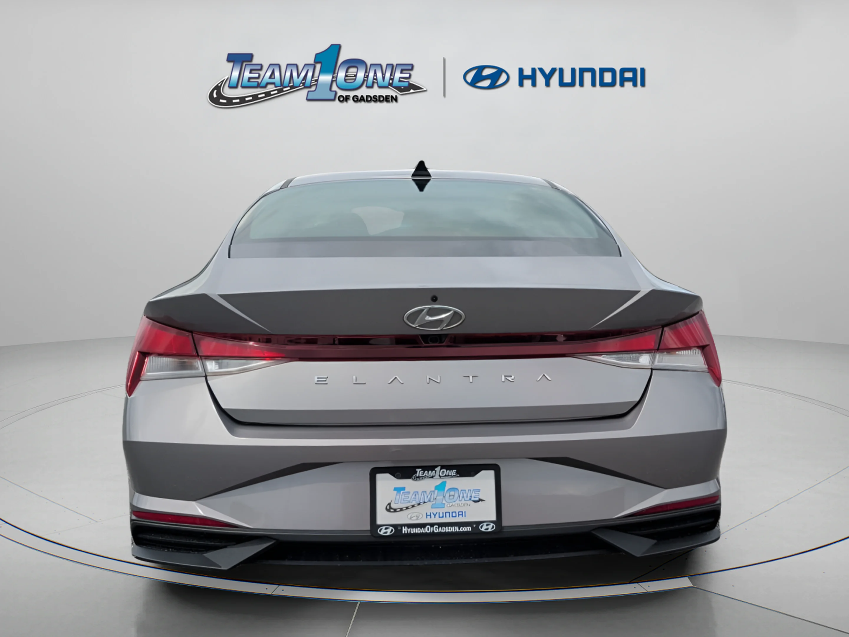 Used 2023 Fluid Metal Hyundai SEL image 7