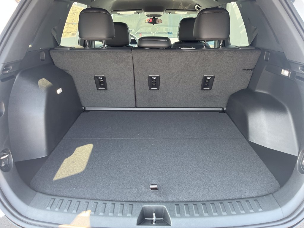 2027 Chevrolet Equinox LT - Photo 22