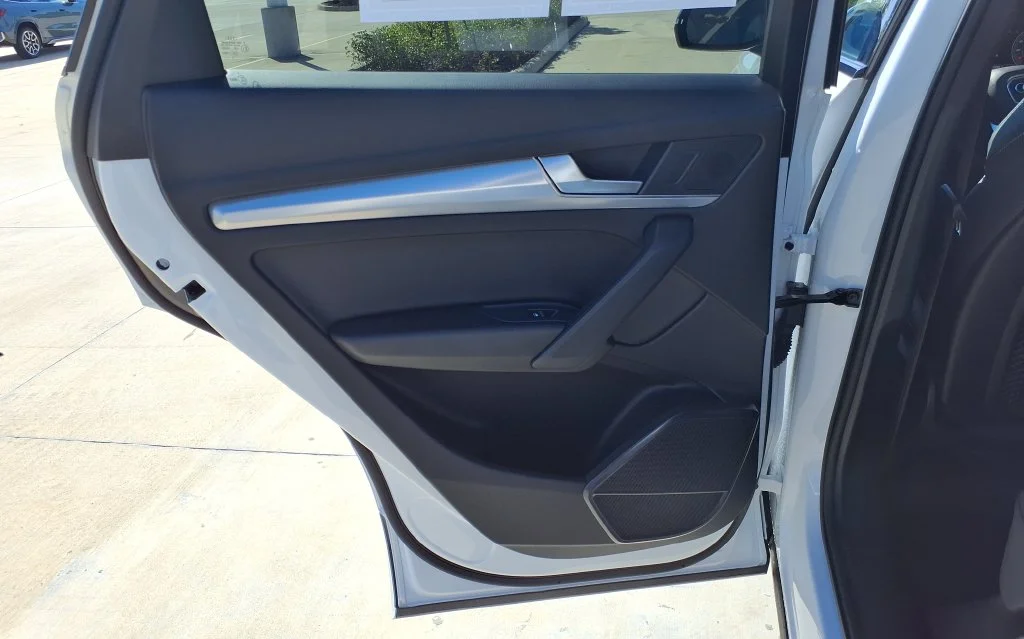 2025 Audi Q5 Premium - Photo 13
