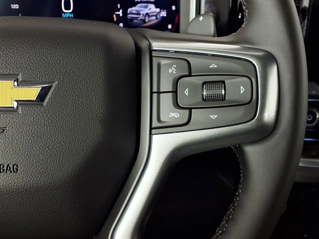 New 2026 Summit White Chevrolet LT image 19