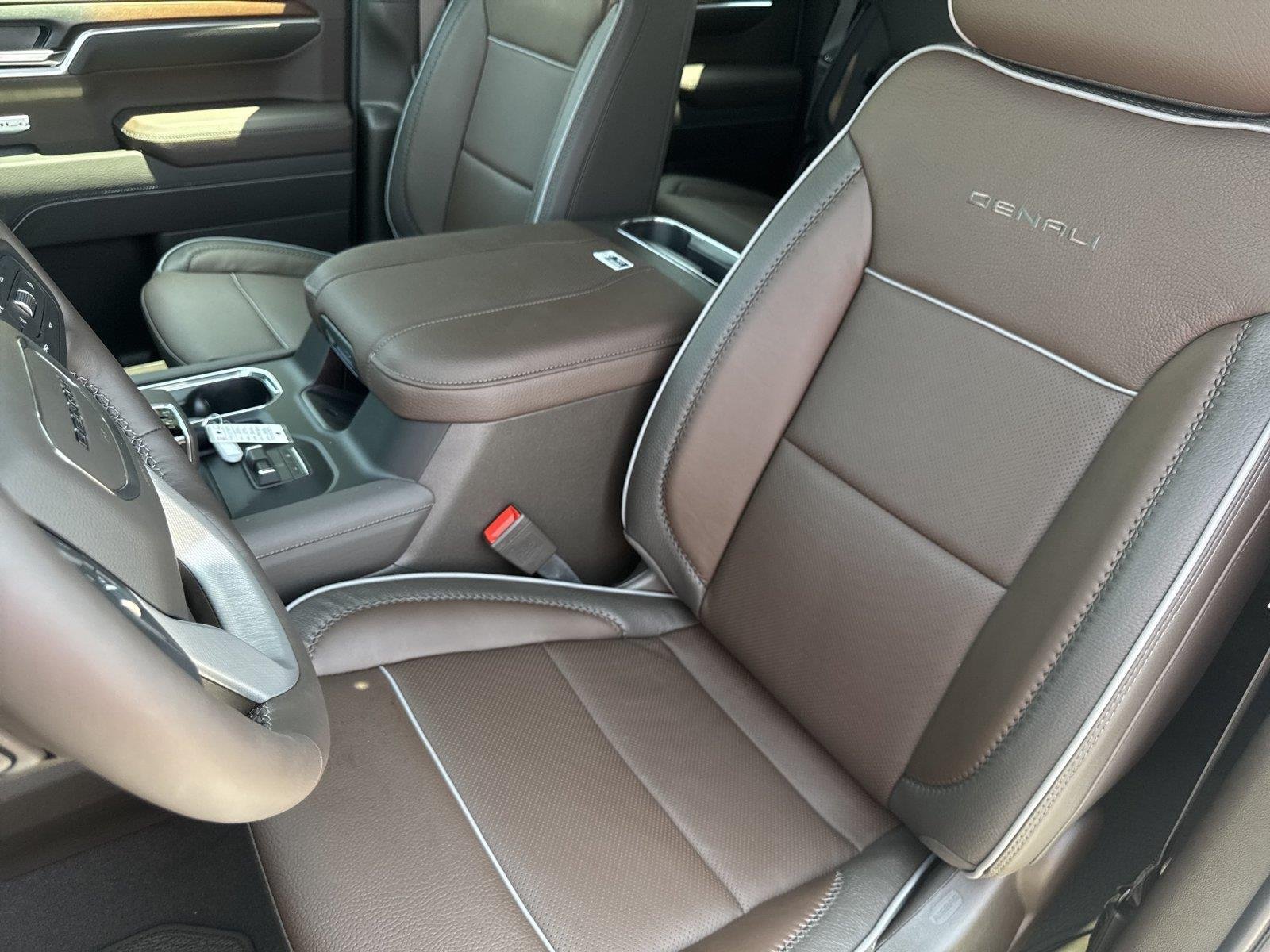 New 2026 Glacier White Tricoat GMC Denali image 10