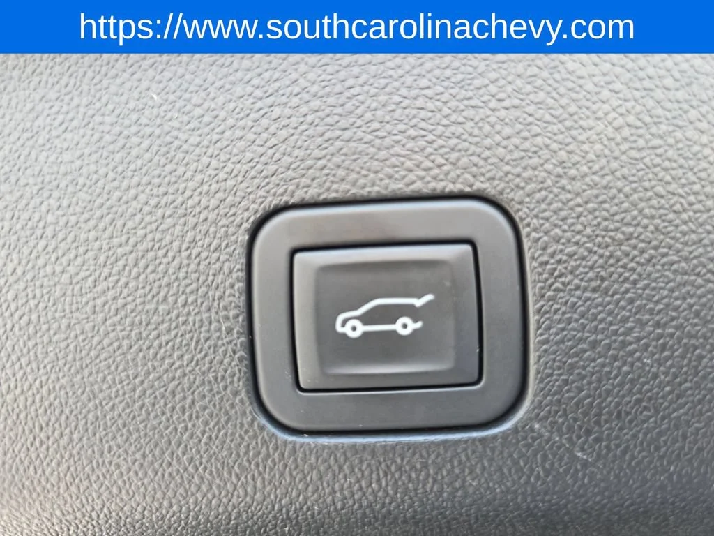 Used 2025 Sterling Gray Metallic Chevrolet Premier image 35