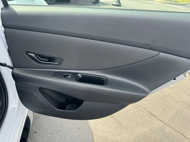 2025 Hyundai Elantra N Line - Photo 25