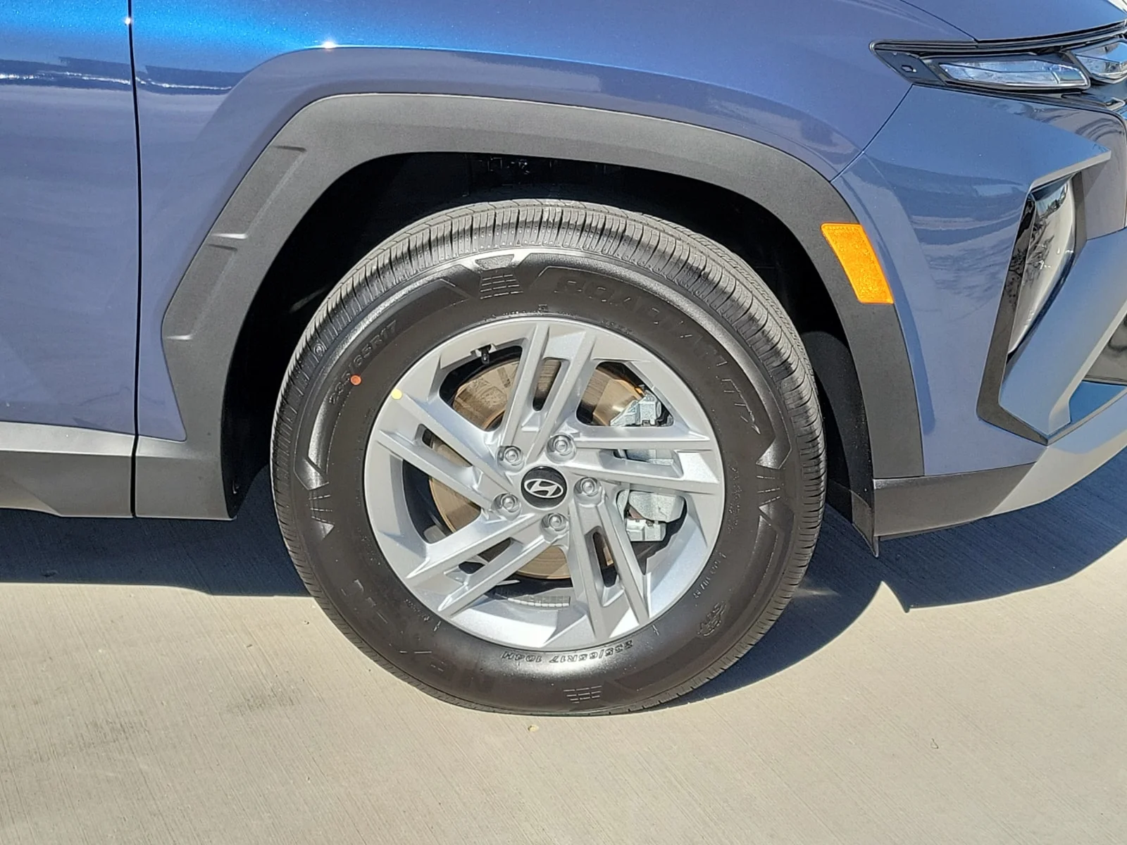 New 2026 Atlantis Blue Hyundai SE 4dr Front-Wheel Drive image 7