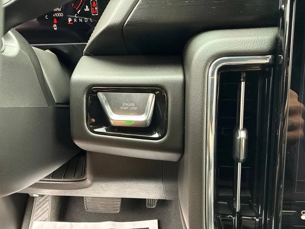 Used 2026 Glacier White Tricoat GMC Denali image 40
