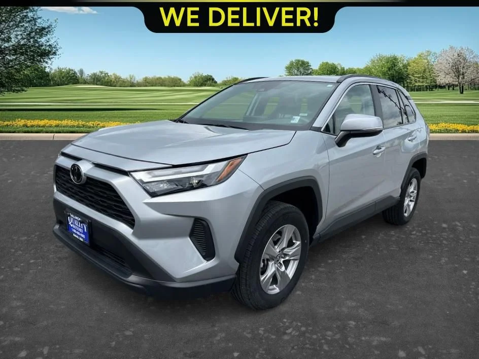 Used 2025 Silver Toyota XLE image 1